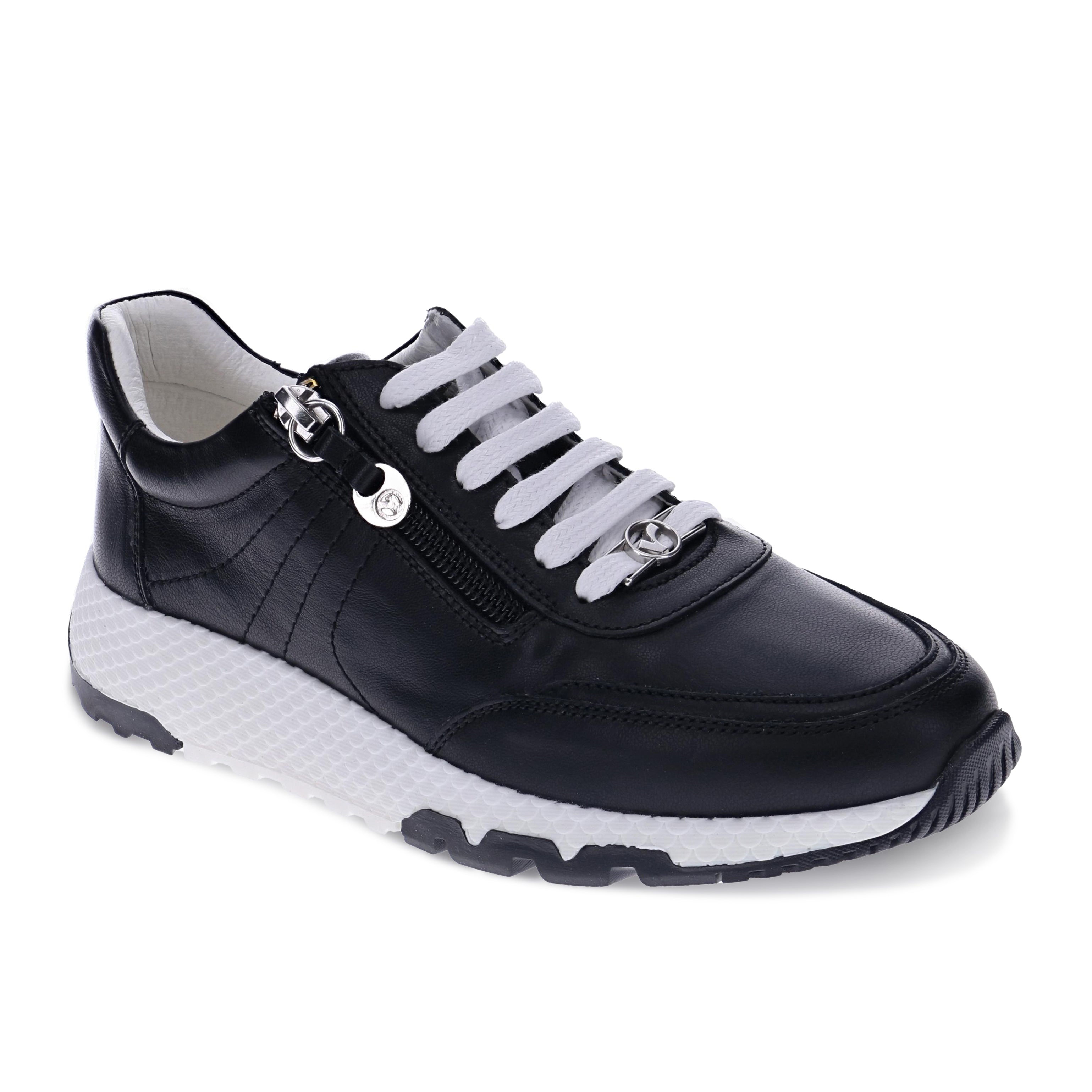 Sapporo Lifestyle Sneaker - Effortless Style with a Perfect Fit